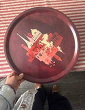 Ladda upp bild till gallerivisning, Bricka Eldhäst
